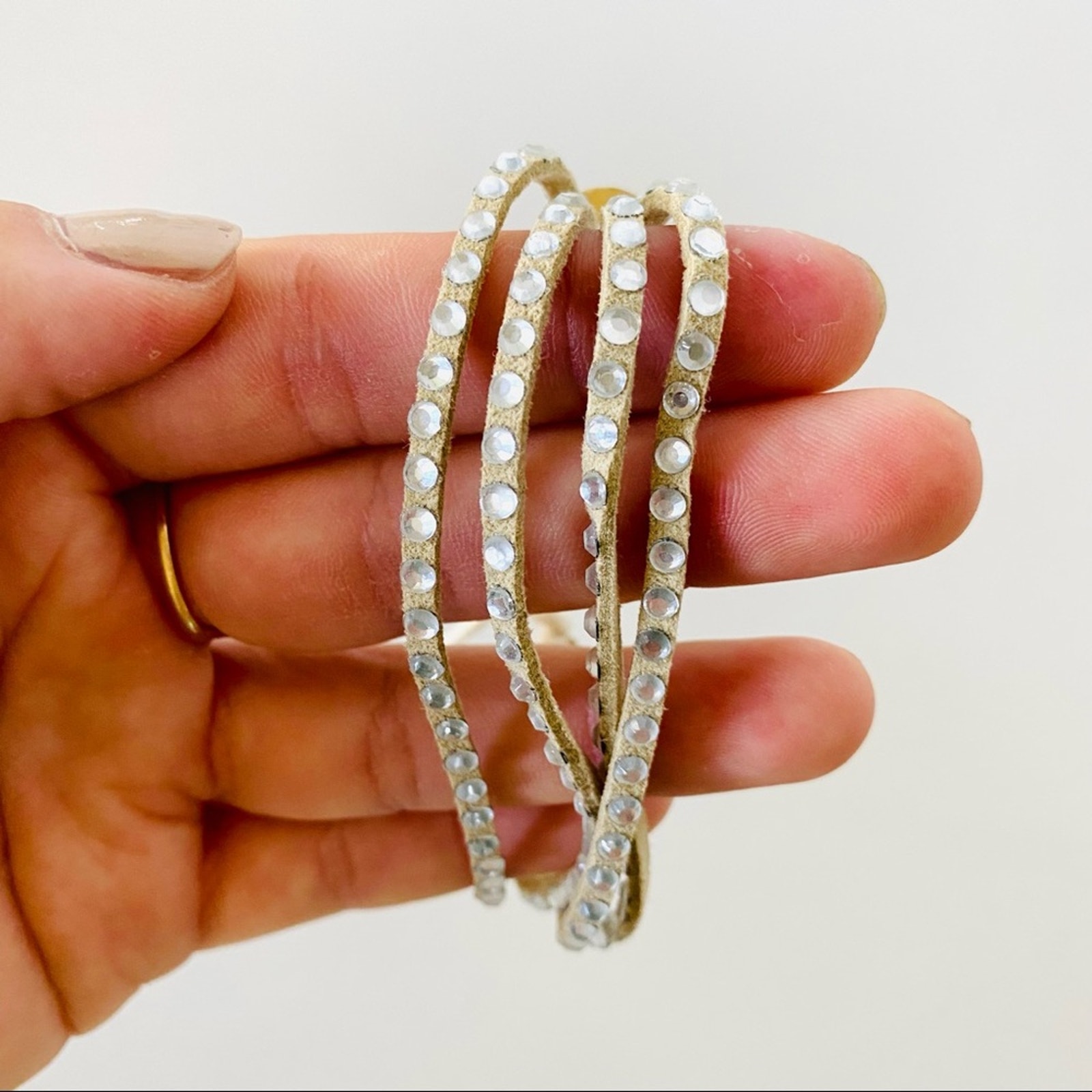New Y2k Vintage Nordstrom White Cream Tan Cord Crystal Bead Bracelet Jewelry — image 2 of 3